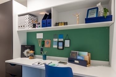 Skyline En Suite - Image 7